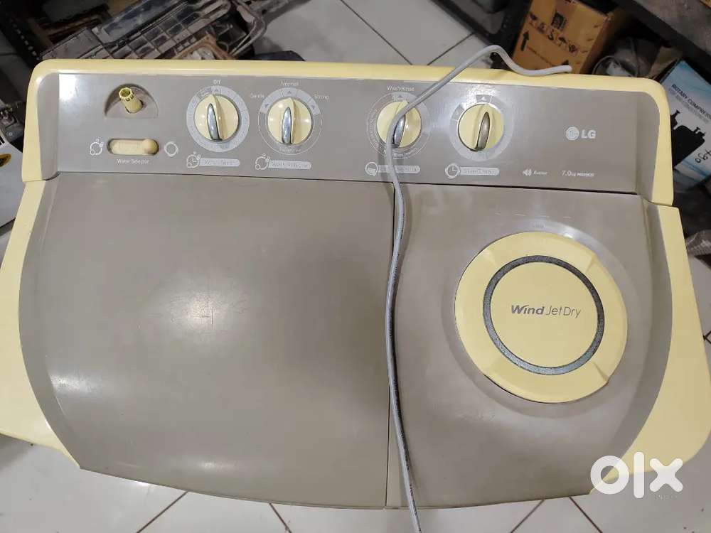 Semi Automatic washing machine