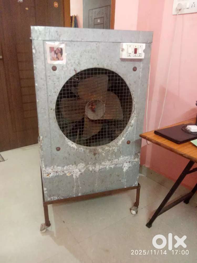 Cooler and bed with mattress