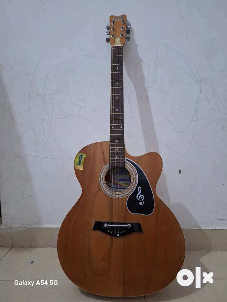 Guitar new condition