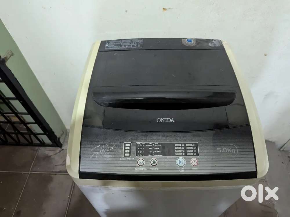 6kgs Onida top load washing machine, fully automatic.