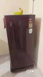 LG 5 STAR FRIDGE GOOD CONDITION