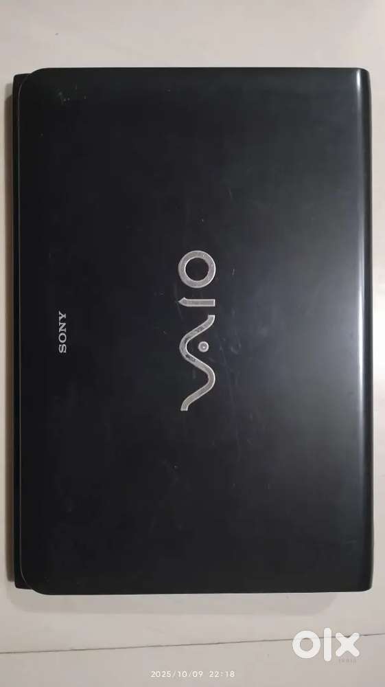 Sony VIO Compact Laptop With OG Charger.