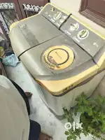 LG , 6.5 KG WASHING MACHINE
