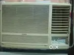 Hitachi window Ac 1.5 Tan