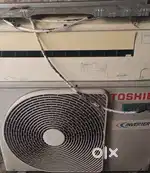 1.5 tone split AC tosiba with working and  gud condition