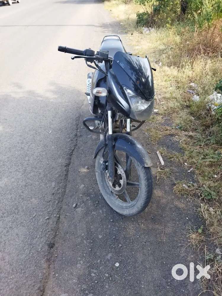Bajaj pulser 150
