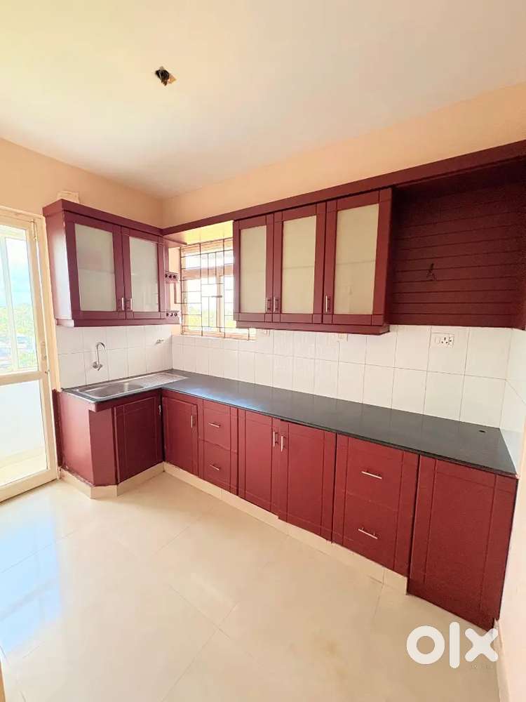 FAMILY // 2BHK APARTMENT FOR RENT @KANGARAPPADY
