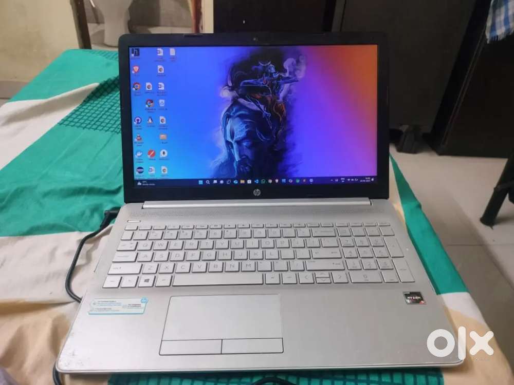 Hp RYZEN5 LAPTOP 120gb ssd ram 16gb