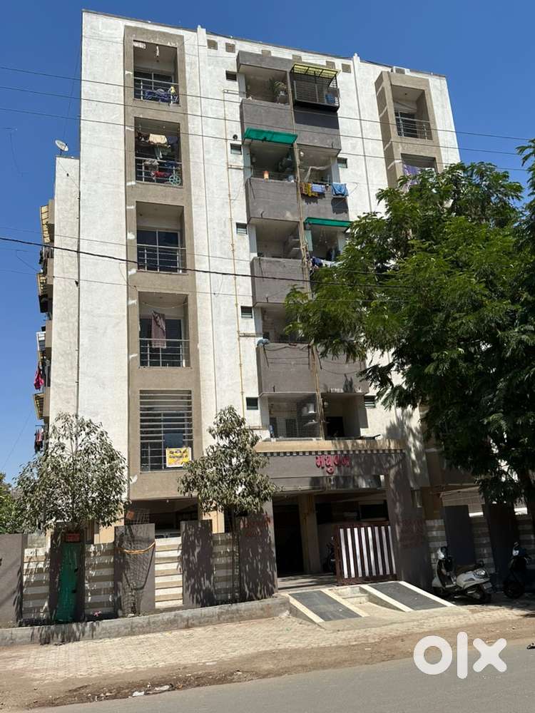 Urgent Sale – 2 BHK Flat