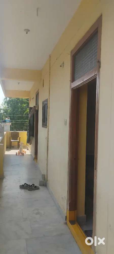 Room sharing one person