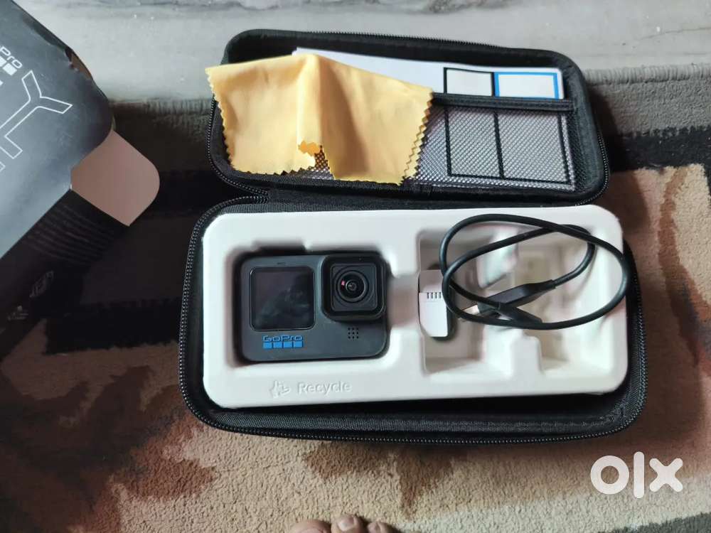 Hero Go Pro 11 with Gopro mic Spliter