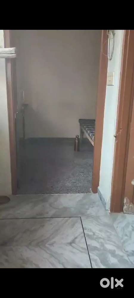 1rk indipendent and separate portion available