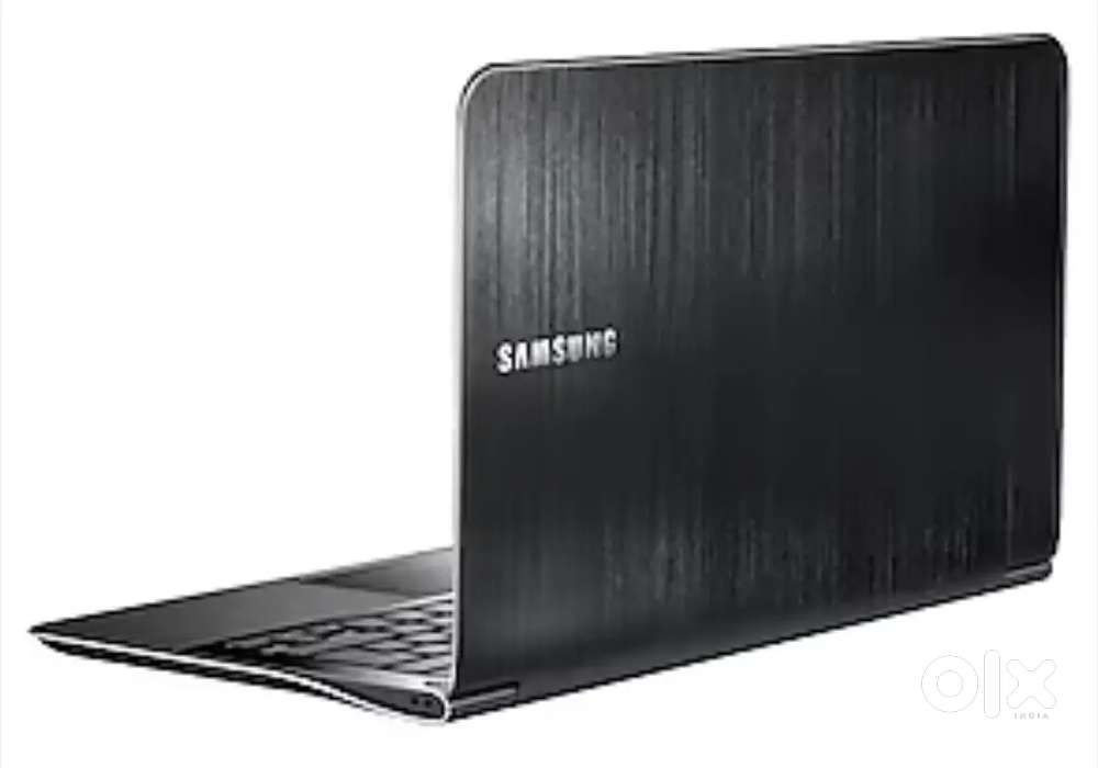 Samsung Ultrabook 13.3 , 8gb ram / 128gb rom