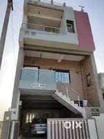 Self construction triplex
