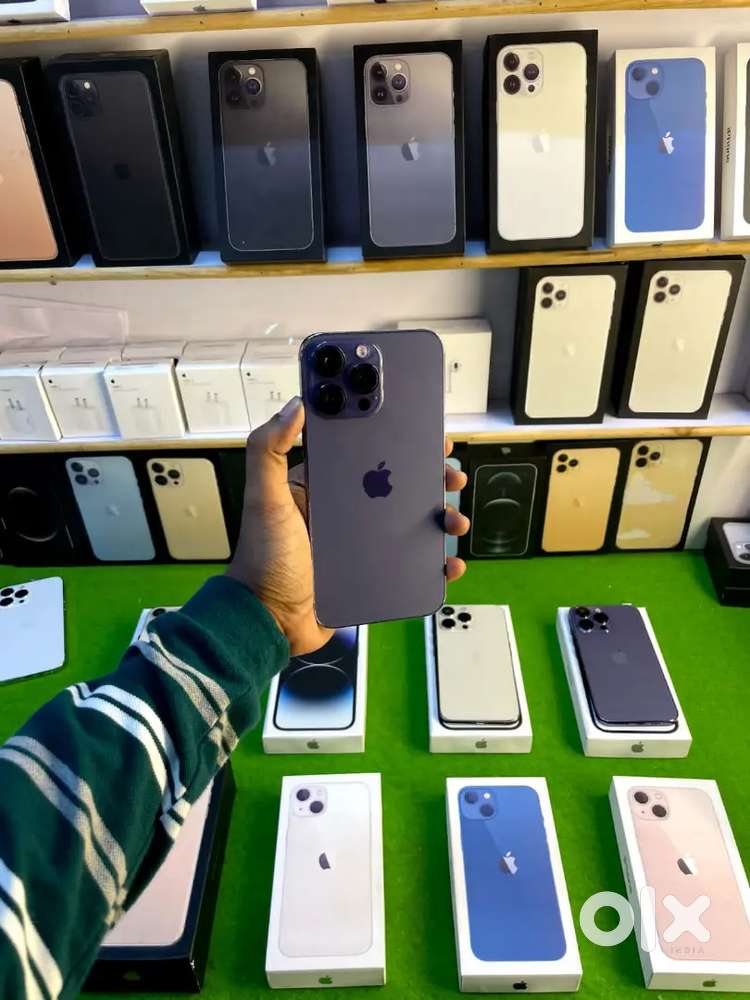 iPhone refurbished available