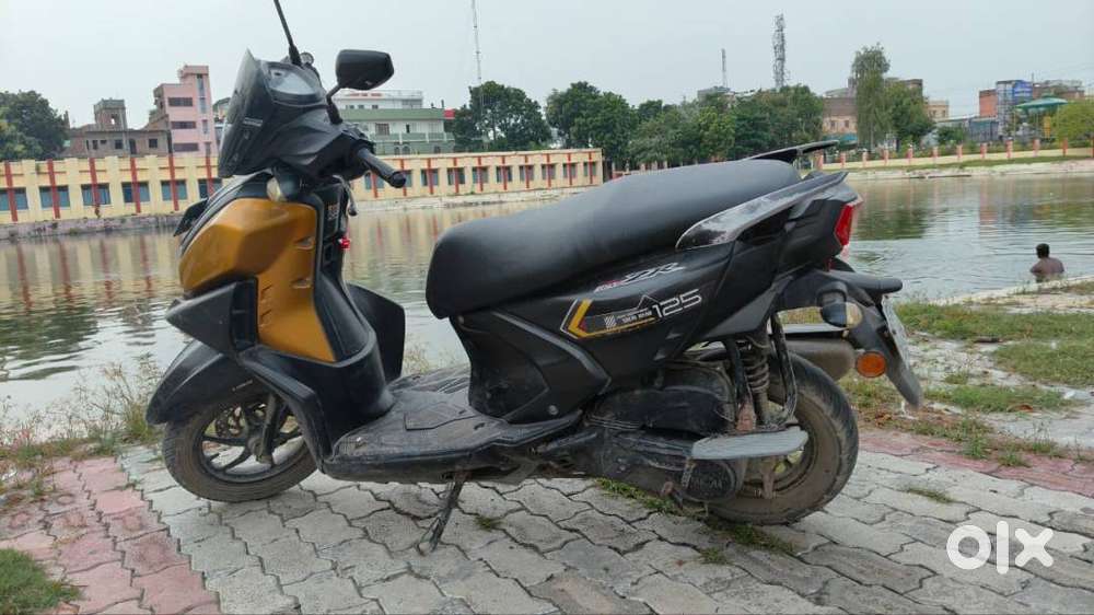 yamaha scooty