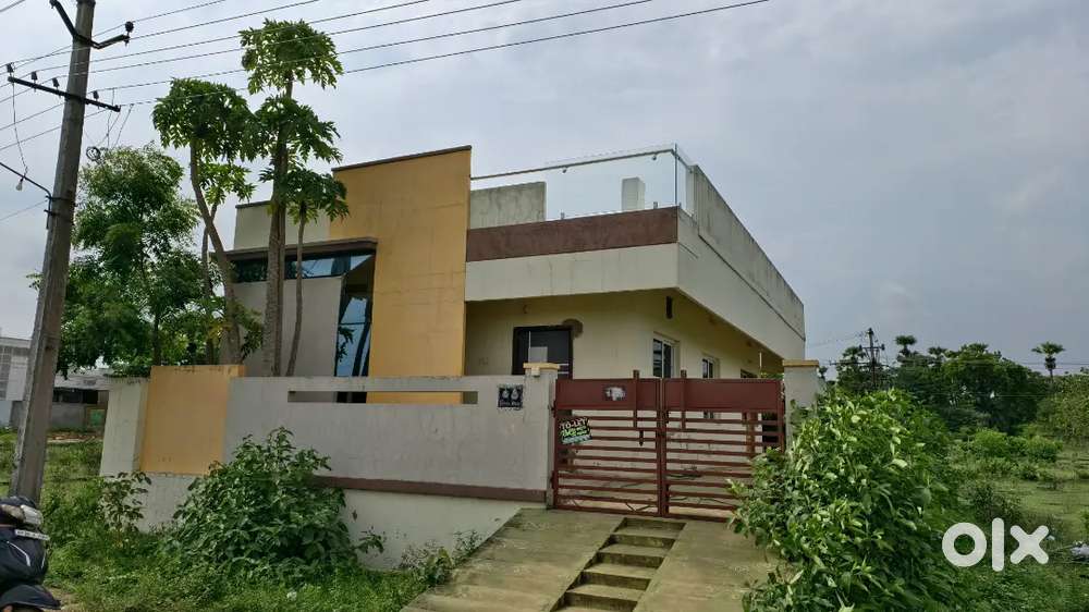 6km from Rajahmundry Airport, Korukonda South East 2Bhk House for sale
