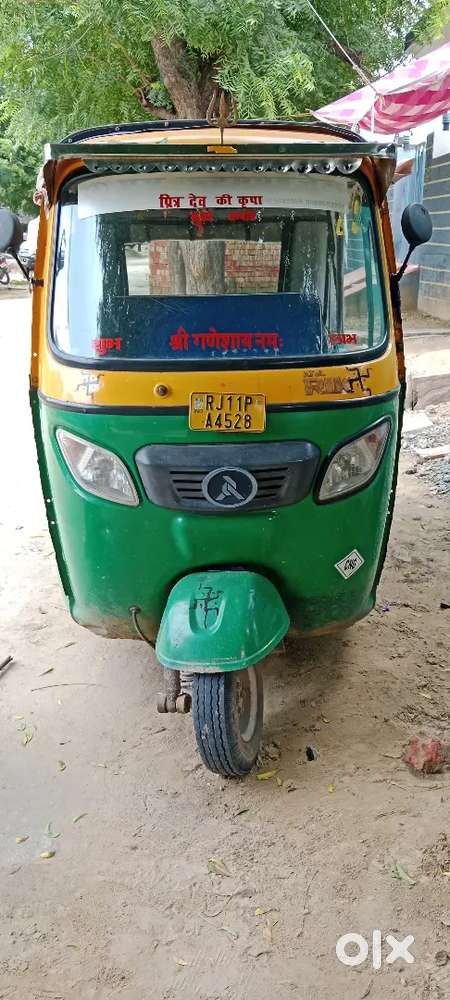 ATUL Auto CNG+petrol good candishn
