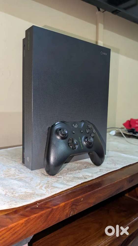 XBOX Gaming console special edition 'PROJECT SCORPIO EDITION' 1TB