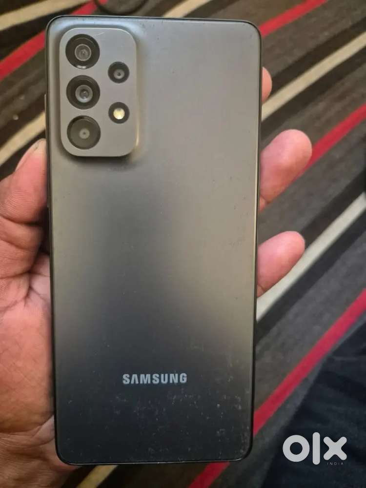 Samsung a 73 5G. 8RAM 256gb