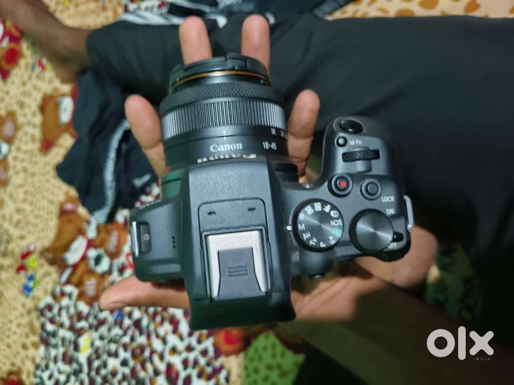 Canon r10 with kits and Rf 50mm lens