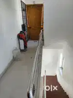 Working bachelors or small family 2 adult 1kid or 2 kid