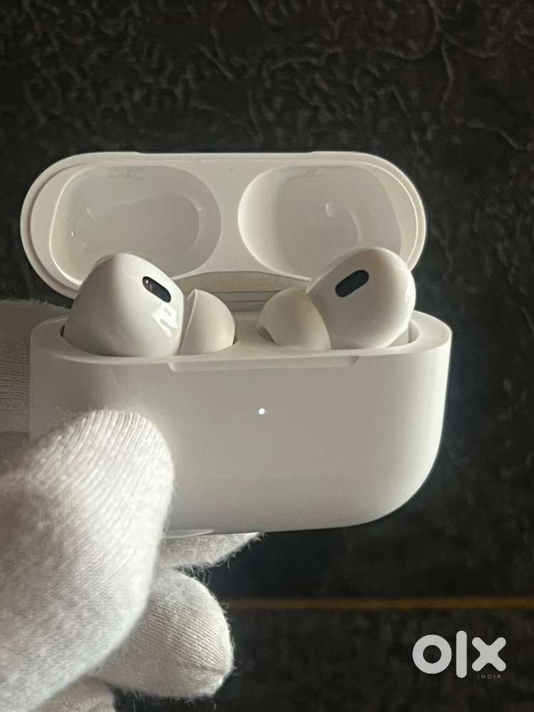 Airpods Pro 2 C type Brand New Only Airpods