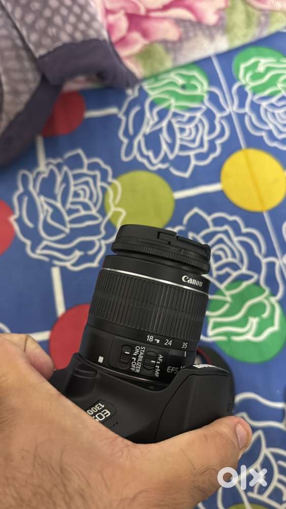 Canon 1300 D for sale