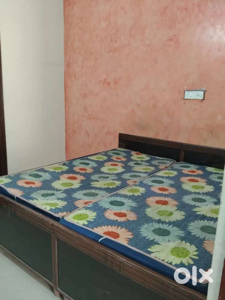 2 bhk flat for rent no brokrage