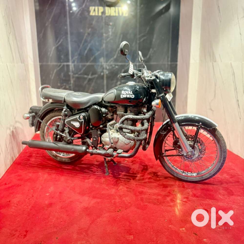 Classic 500 Pure Black