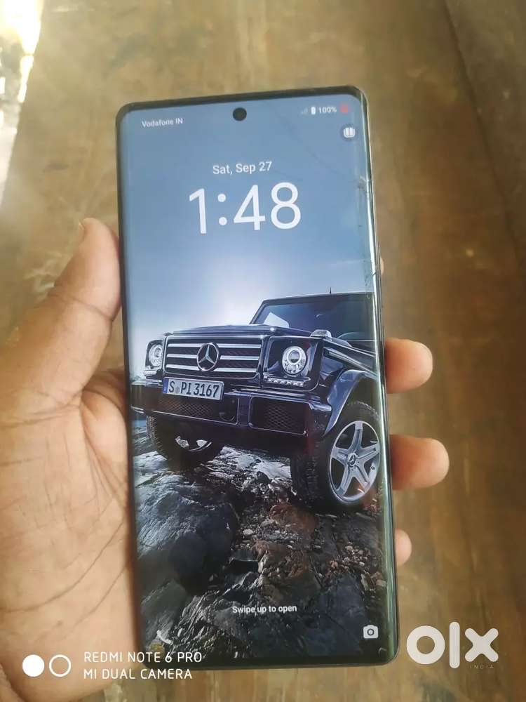 Vivo V29E 5G Curve Display 8GB Ram 128GB Rom Minor Touch Crack Hai