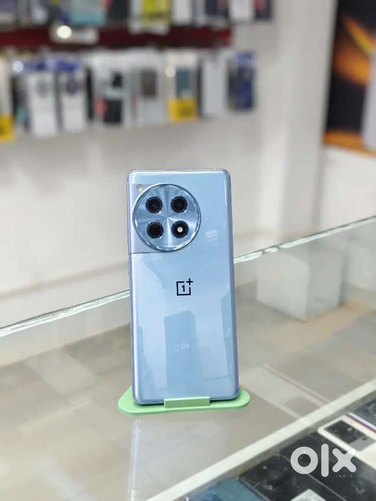 Oneplus 12r / 8gb / 256gb / blue colour