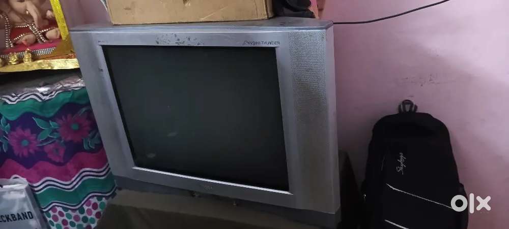 TV 32 inch and very big TV with very goodest sound quality