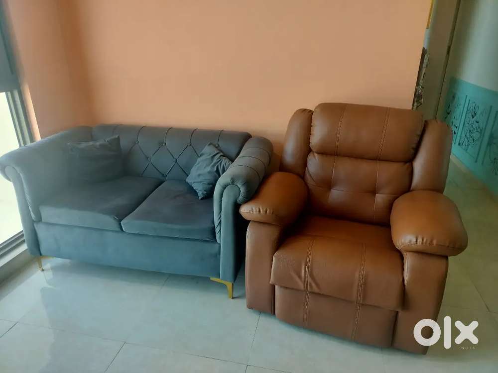 Sofa Set: 1 Seater leatheratee recliner and 2 seater fabric sofa