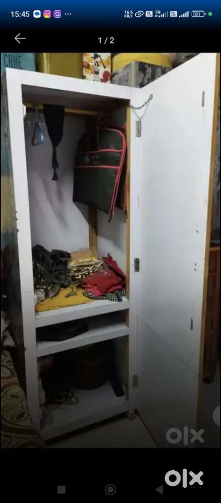 Cupboard 6*2*2 with wheel