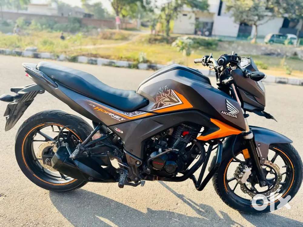 URGENT SALE NEED MONEY (HONDA HORNET )