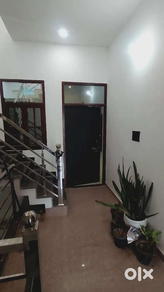 2 BHK Furnished floor for rent