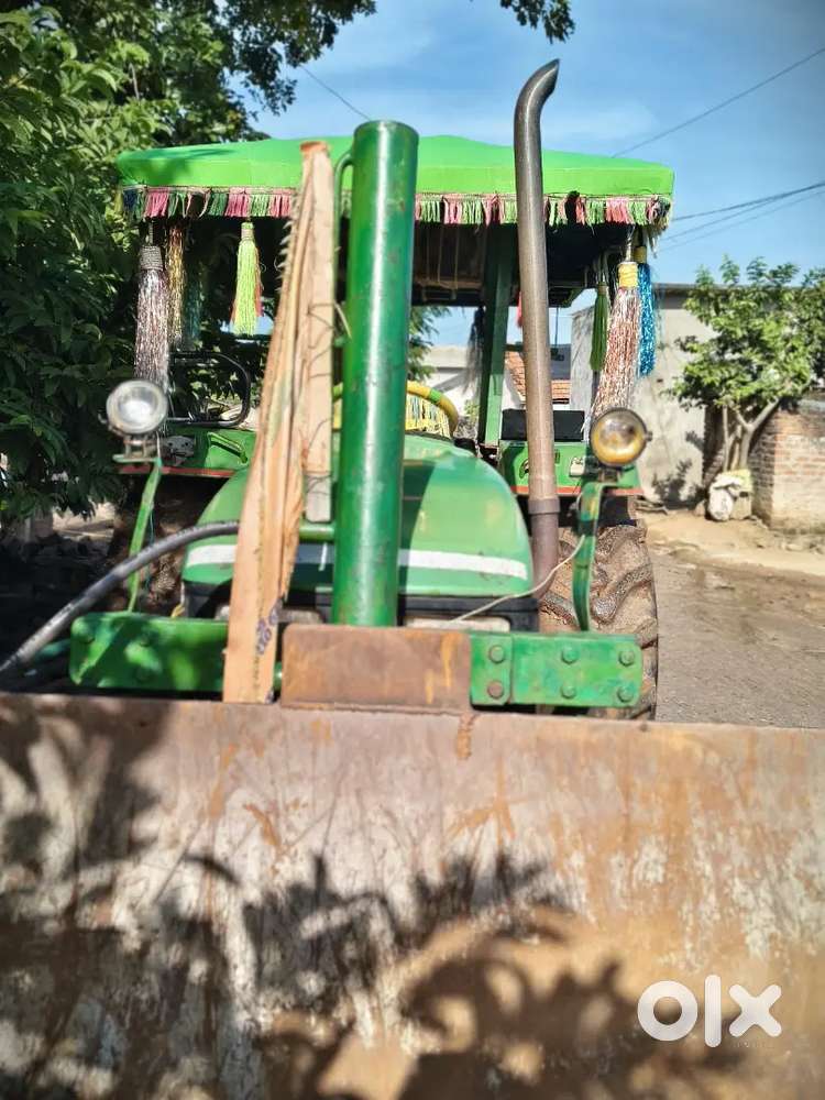 Tractor with nagar and new tyres big