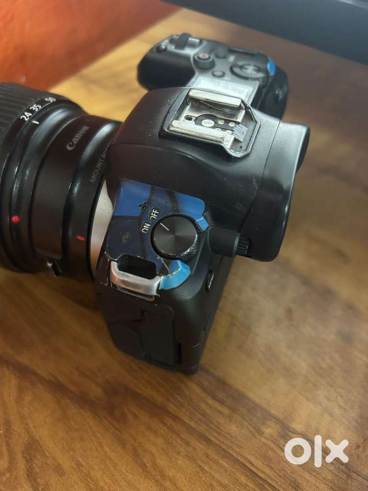Canon eos r with mount