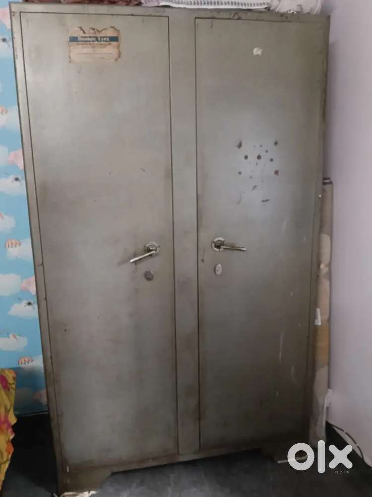 Wardrobe Godrej