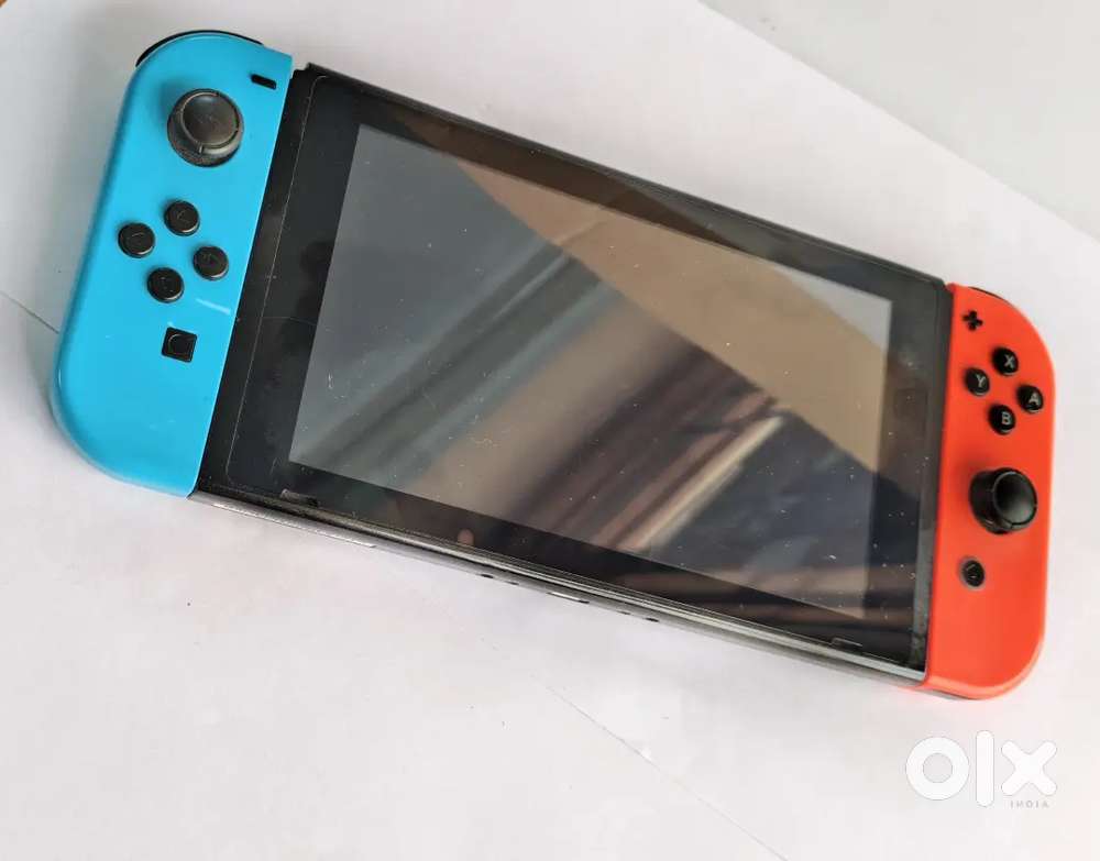 Nintendo Switch – Game Anytime, Anywhere