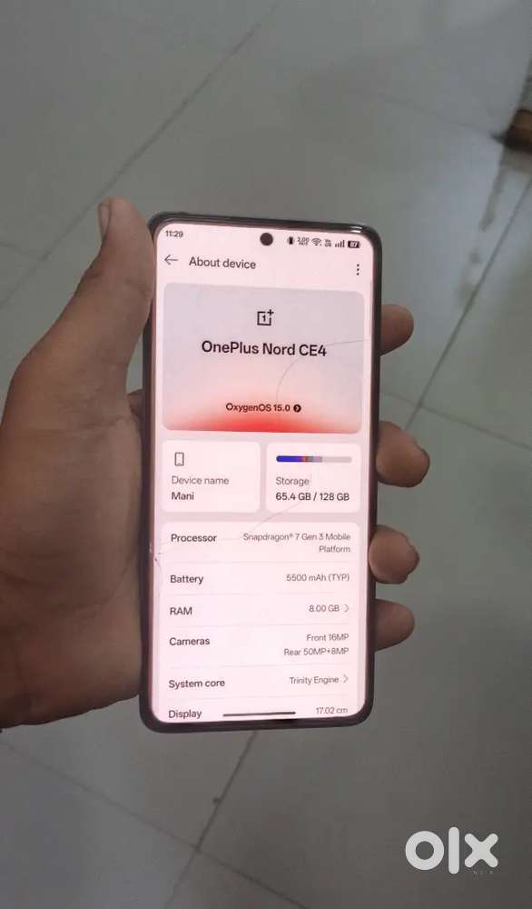 Good condition phone ist owner 1 year old bill charge box all ok