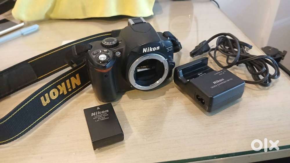 NIKON DSLR D40 Camera