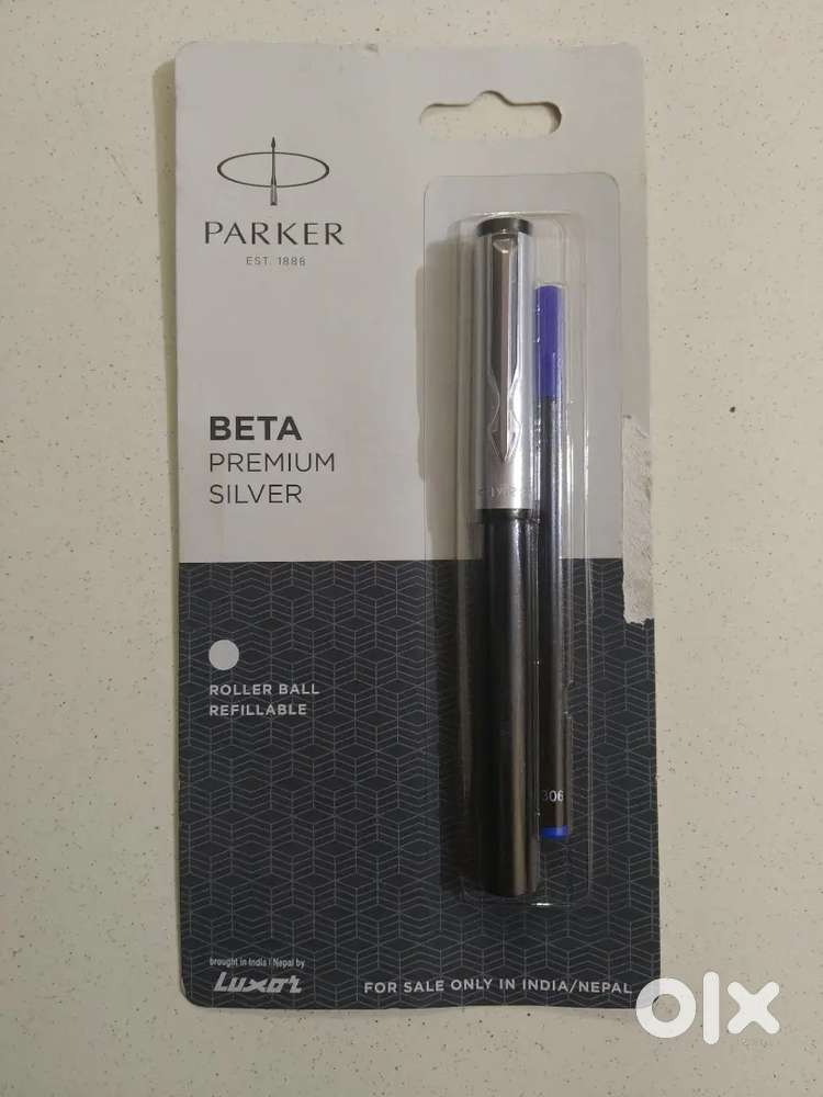 ROLLER BALL - FINE PEN - BLUE INK - REFILLABLE  PARKER NAVIGATOR REFIL