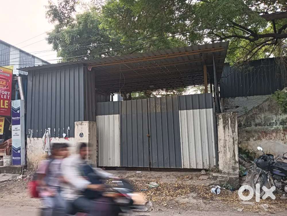 6000SQ Empty Land Rent In S.kolathur Main Road Fully Roffing Sheet