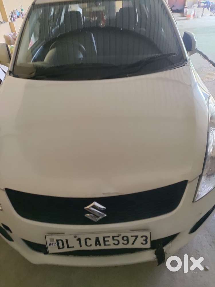 Maruti Suzuki Swift LXI Option, 2016, Petrol