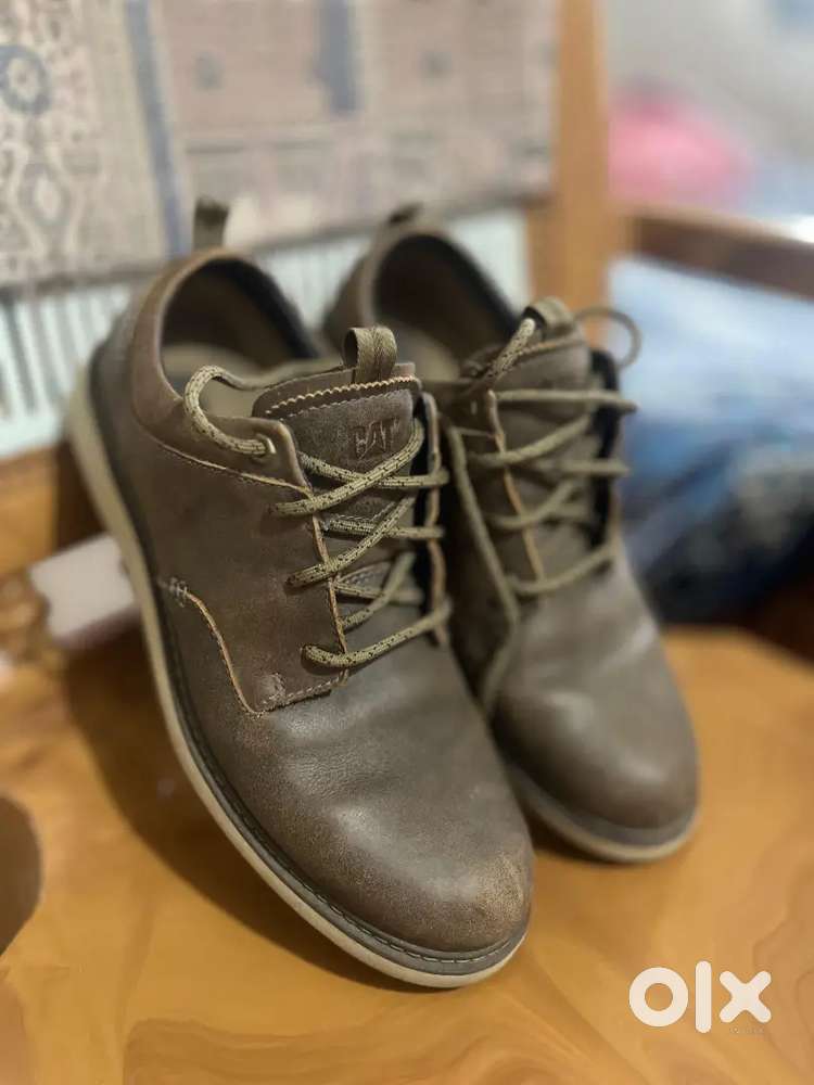 CAT SHOES -SIZE UK10(EURO-LEATHER -USED /GOOD CONDITION