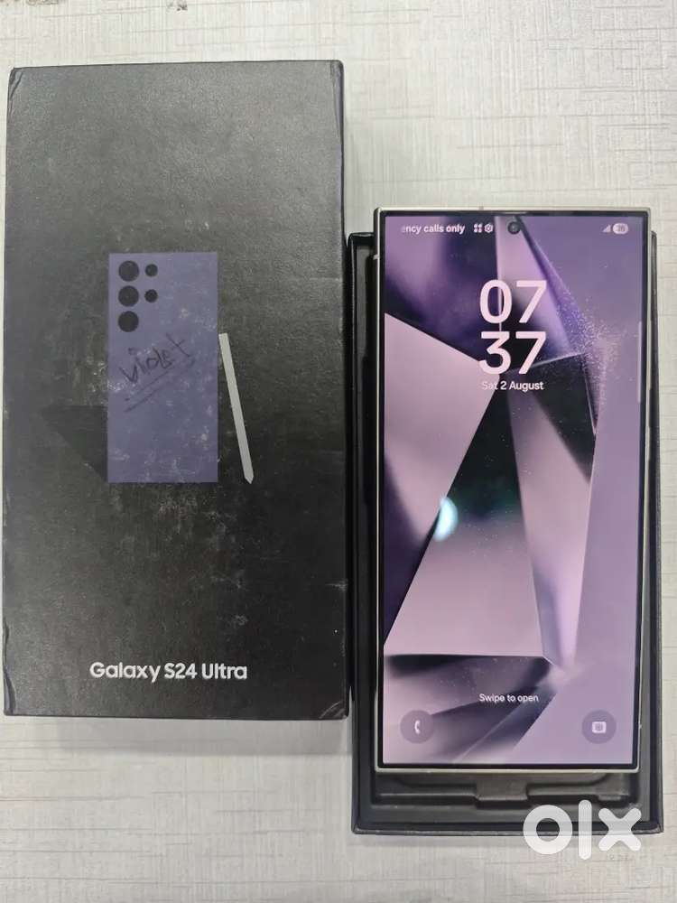 Samsung S24 ultra 12/256, with bill box, mint condition