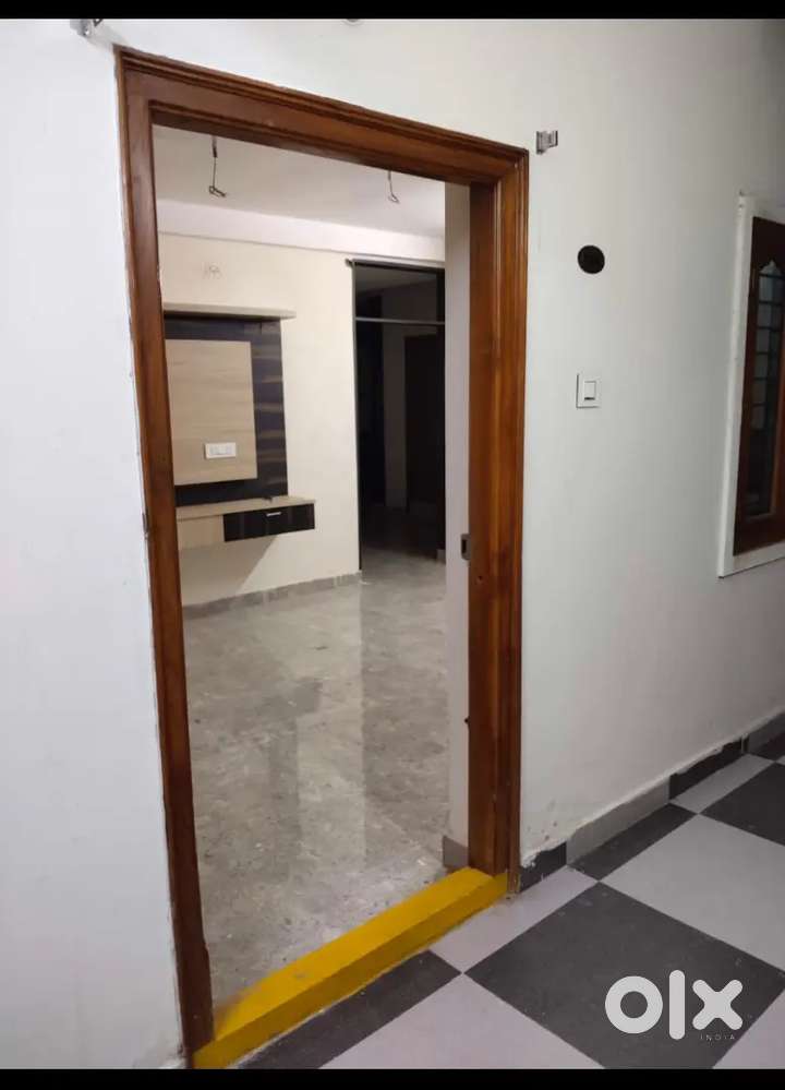 Flat for sale tadepalli highway.