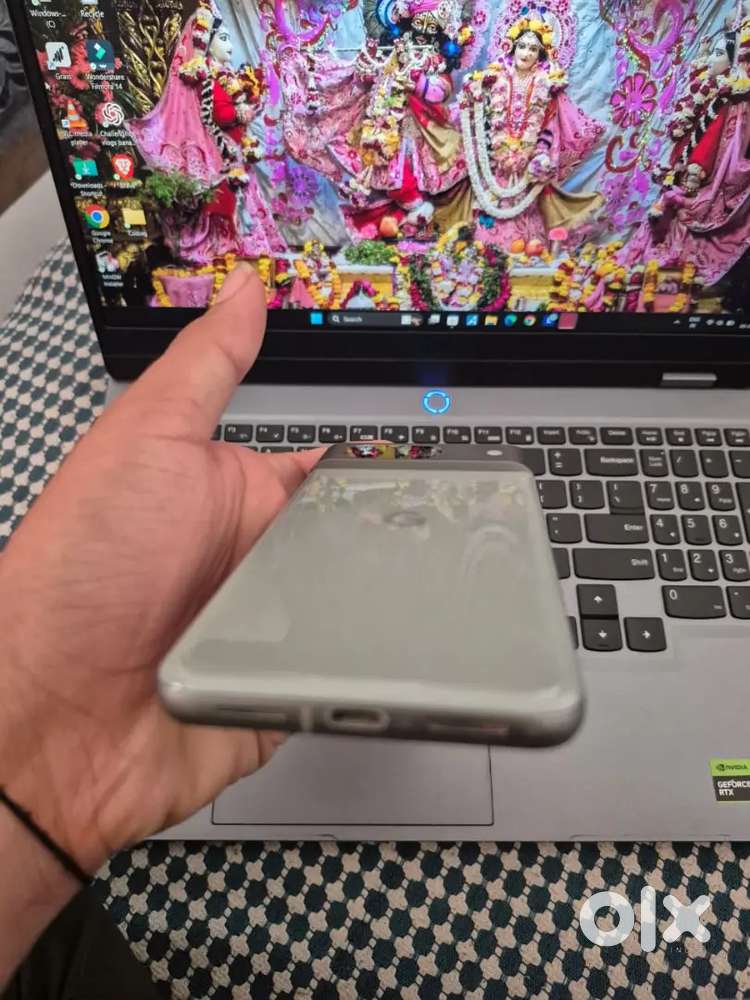 Argent sell google pixel 8